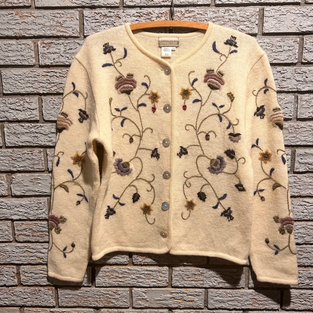 Coldwater Creek 100% Wool Embroidered Floral Cardigan Sweater Cream XS A02155
